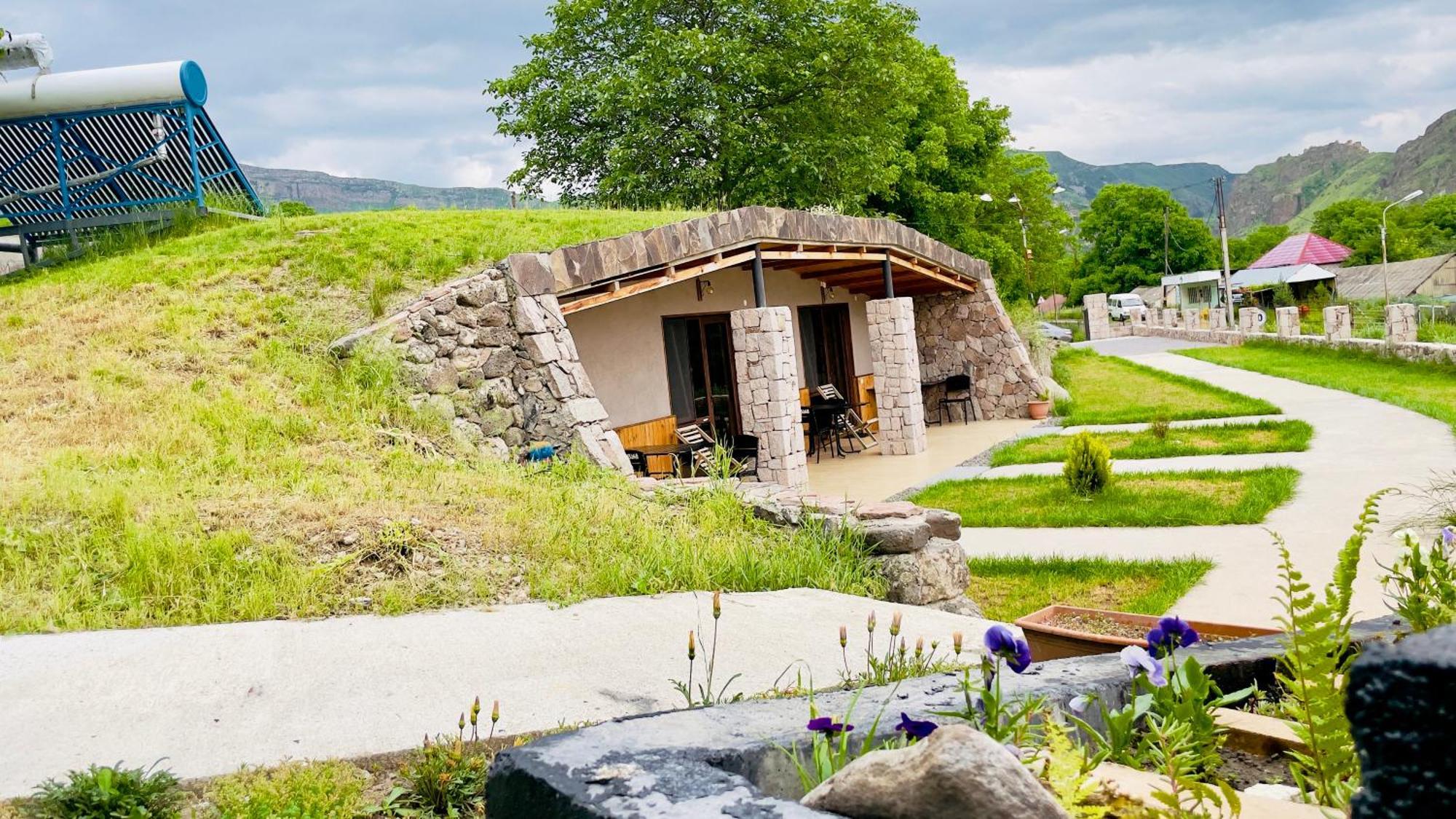 Hotel Hobbiton Near Vardzia Caves T'mogvi Ngoại thất bức ảnh